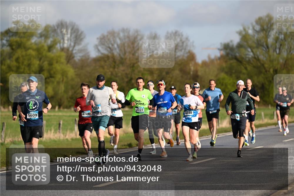 12.04.2026 - 45. Internationalen Wilhelmsburger Insellauf Dr. Thomas Lammeyer http://msf.ph/oto/9432048 12.04.2026 09:13:45 Laufen 278, 361, 5609, 4748, 5291, 2022, 511, 5821, 4340, 353, 5316 meine-sportfotos.de
