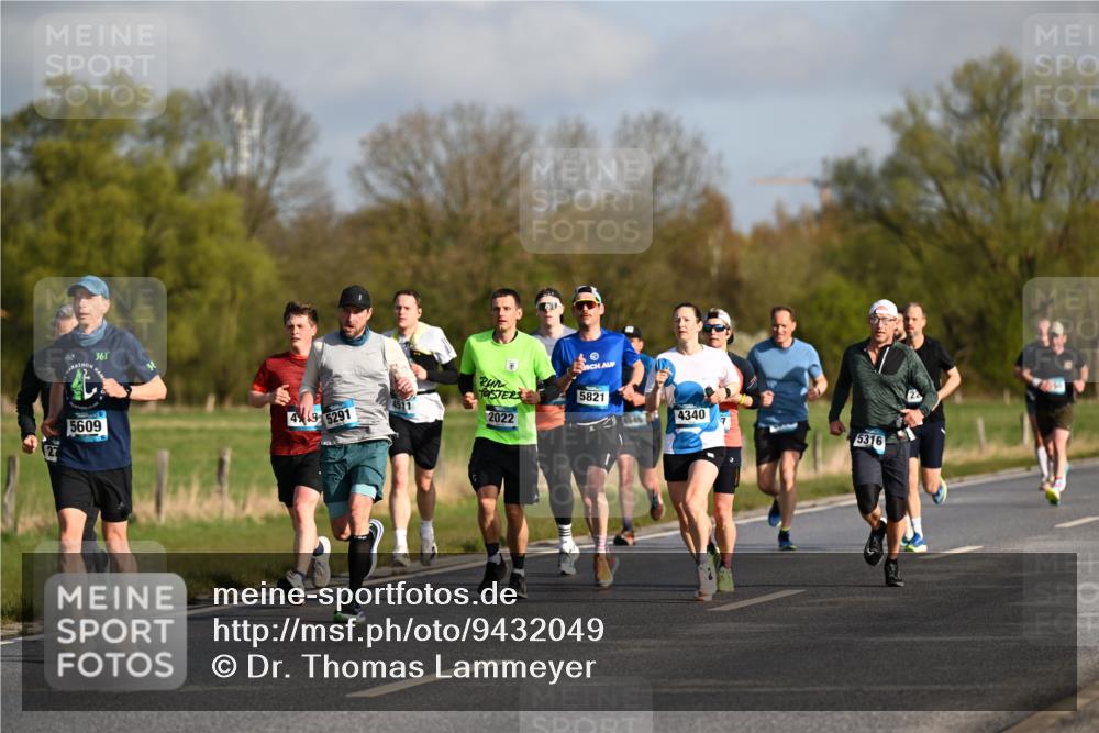 12.04.2026 - 45. Internationalen Wilhelmsburger Insellauf Dr. Thomas Lammeyer http://msf.ph/oto/9432049 12.04.2026 09:13:45 Laufen 361, 5609, 5821, 2022, 4340, 5316, 49, 5291 meine-sportfotos.de