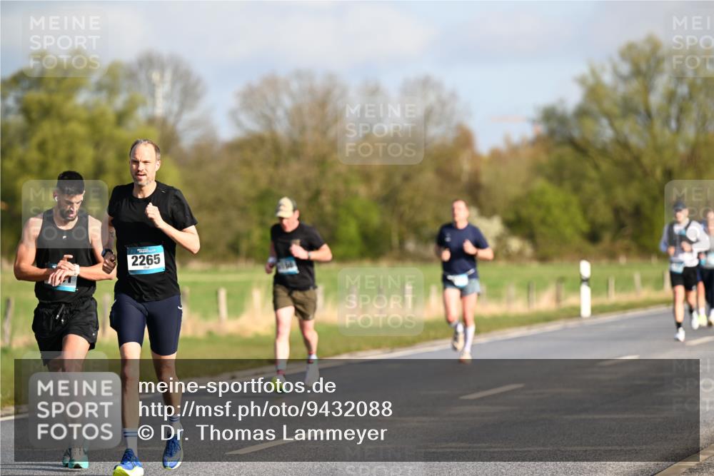 12.04.2026 - 45. Internationalen Wilhelmsburger Insellauf Dr. Thomas Lammeyer http://msf.ph/oto/9432088 12.04.2026 09:13:52 Laufen 2265 meine-sportfotos.de