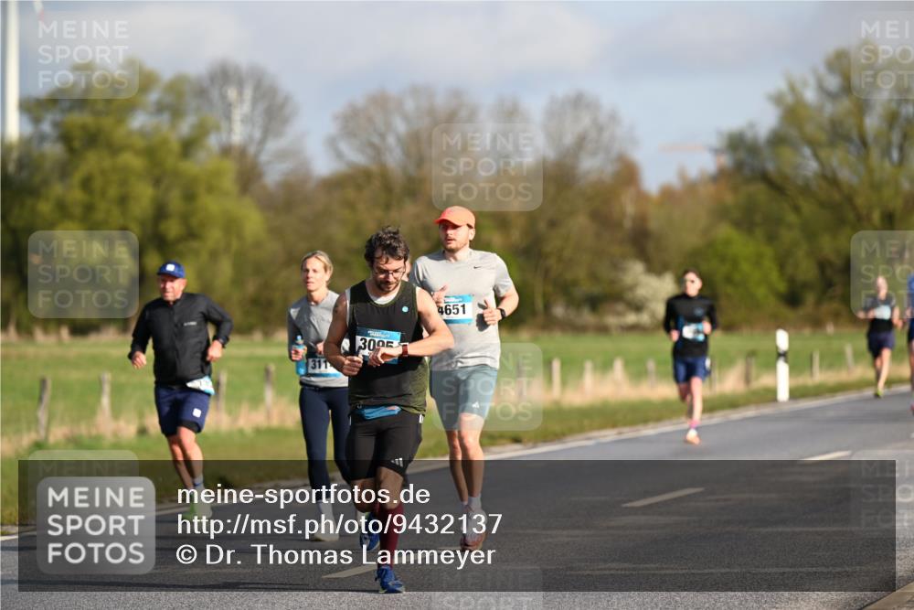 12.04.2026 - 45. Internationalen Wilhelmsburger Insellauf Dr. Thomas Lammeyer http://msf.ph/oto/9432137 12.04.2026 09:14:01 Laufen 3005, 4651 meine-sportfotos.de