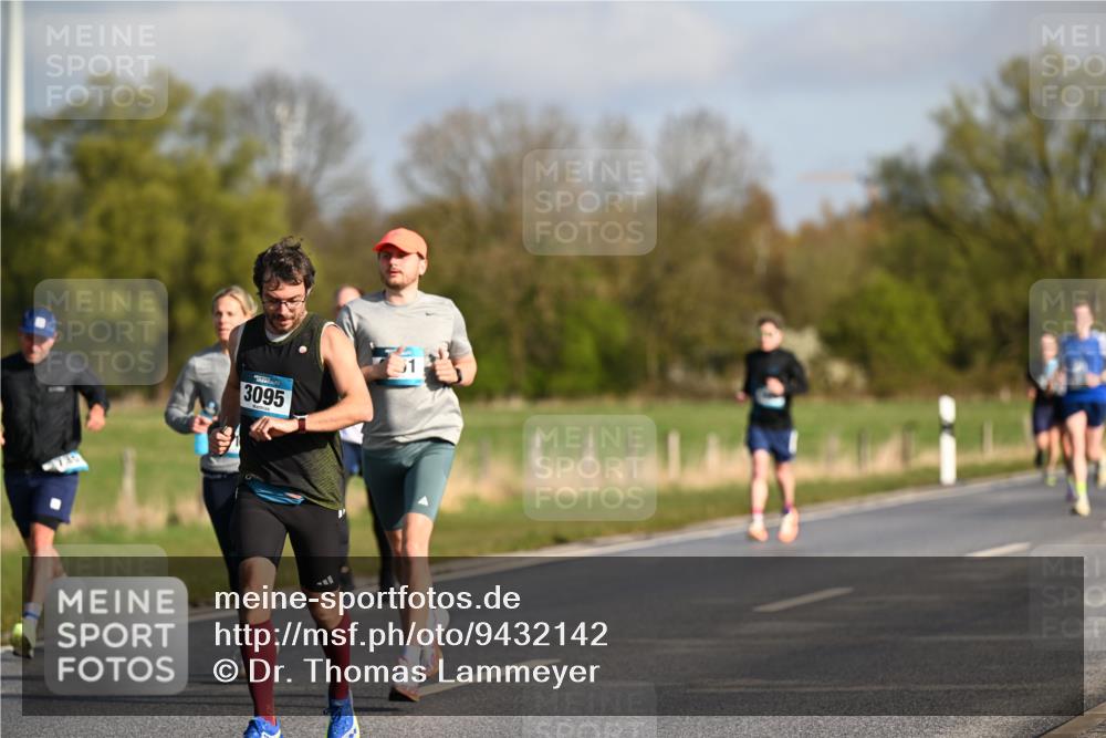 12.04.2026 - 45. Internationalen Wilhelmsburger Insellauf Dr. Thomas Lammeyer http://msf.ph/oto/9432142 12.04.2026 09:14:01 Laufen 3095 meine-sportfotos.de