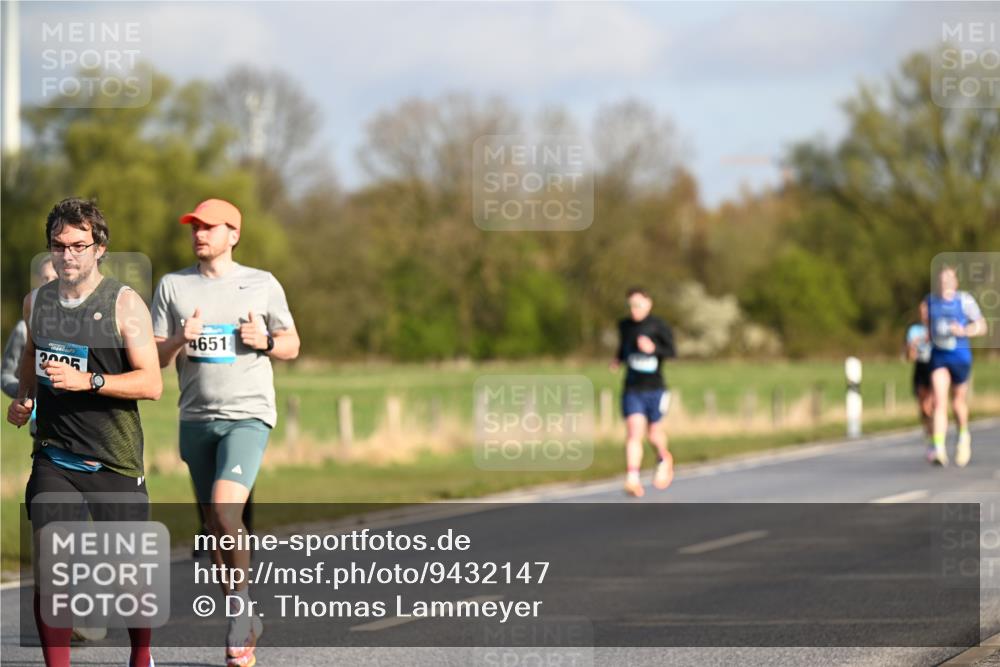 12.04.2026 - 45. Internationalen Wilhelmsburger Insellauf Dr. Thomas Lammeyer http://msf.ph/oto/9432147 12.04.2026 09:14:02 Laufen 4651 meine-sportfotos.de