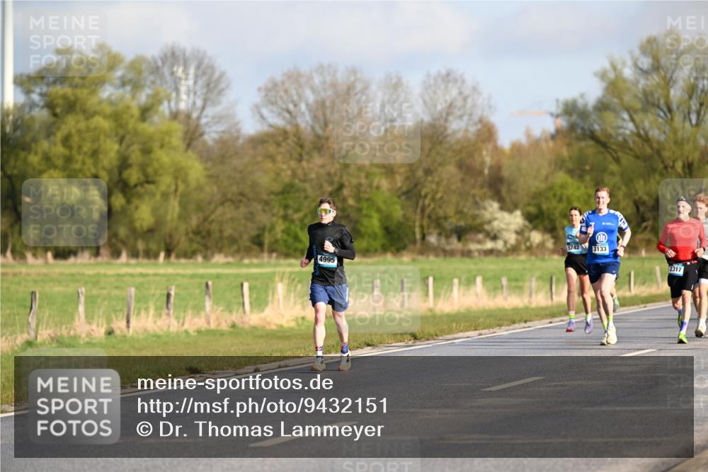 12.04.2026 - 45. Internationalen Wilhelmsburger Insellauf Dr. Thomas Lammeyer http://msf.ph/oto/9432151 12.04.2026 09:14:04 Laufen 4995, 5742, 3133, 2317 meine-sportfotos.de
