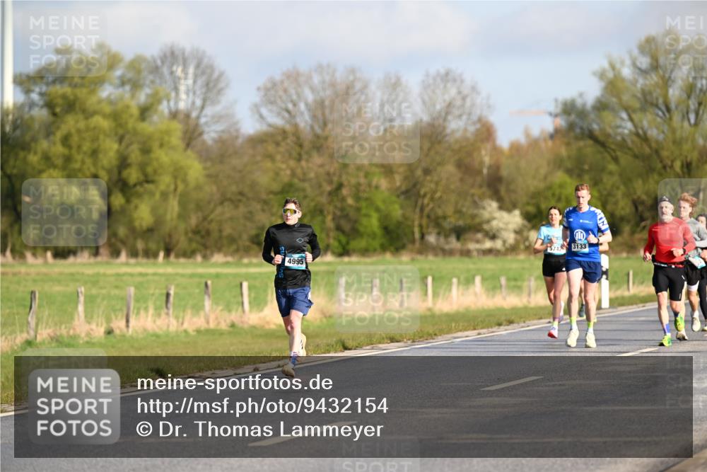 12.04.2026 - 45. Internationalen Wilhelmsburger Insellauf Dr. Thomas Lammeyer http://msf.ph/oto/9432154 12.04.2026 09:14:04 Laufen 5743133, 4995 meine-sportfotos.de