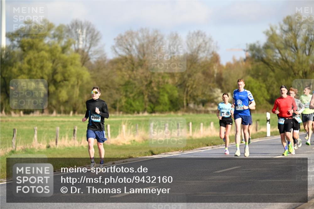 12.04.2026 - 45. Internationalen Wilhelmsburger Insellauf Dr. Thomas Lammeyer http://msf.ph/oto/9432160 12.04.2026 09:14:05 Laufen 3133, 5742, 4995, 2317, 1904 meine-sportfotos.de