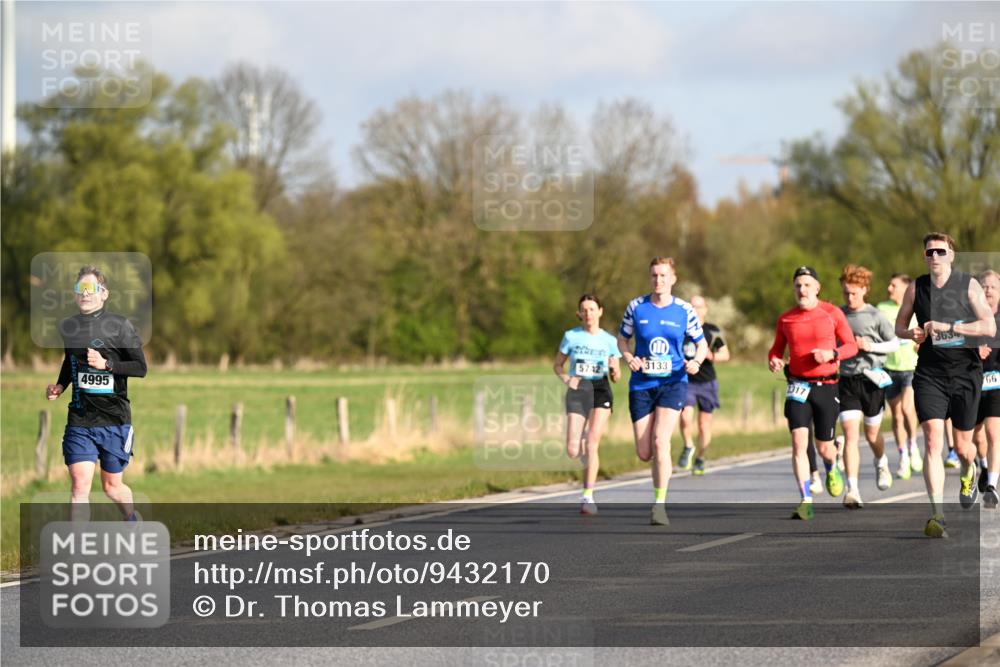 12.04.2026 - 45. Internationalen Wilhelmsburger Insellauf Dr. Thomas Lammeyer http://msf.ph/oto/9432170 12.04.2026 09:14:06 Laufen 4995, 3133, 5742, 1317, 363, 66 meine-sportfotos.de