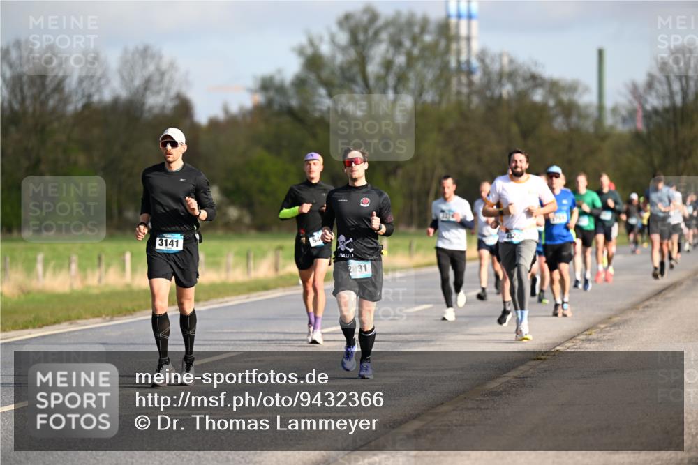 12.04.2026 - 45. Internationalen Wilhelmsburger Insellauf Dr. Thomas Lammeyer http://msf.ph/oto/9432366 12.04.2026 09:14:42 Laufen 3141, 2831 meine-sportfotos.de