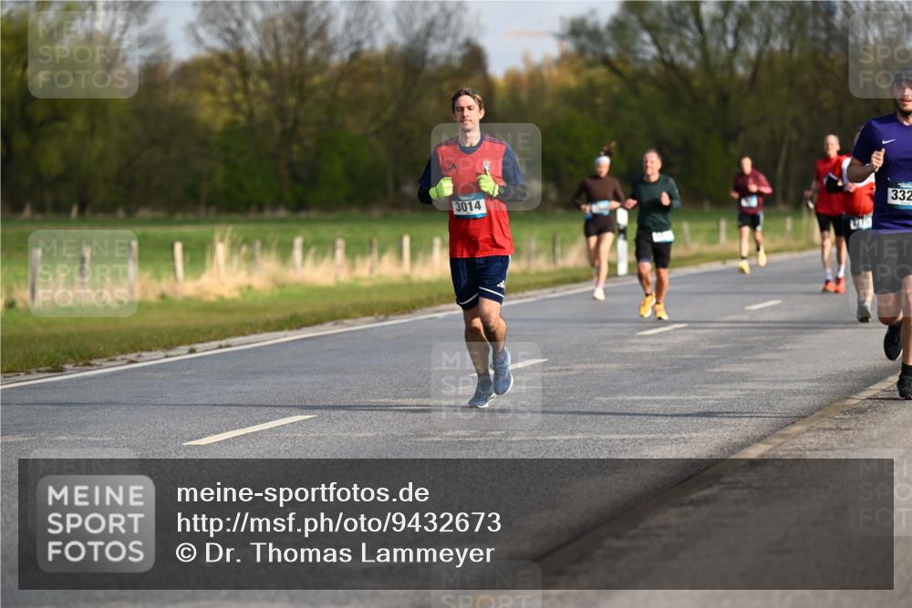 12.04.2026 - 45. Internationalen Wilhelmsburger Insellauf Dr. Thomas Lammeyer http://msf.ph/oto/9432673 12.04.2026 09:15:40 Laufen 3014, 332 meine-sportfotos.de