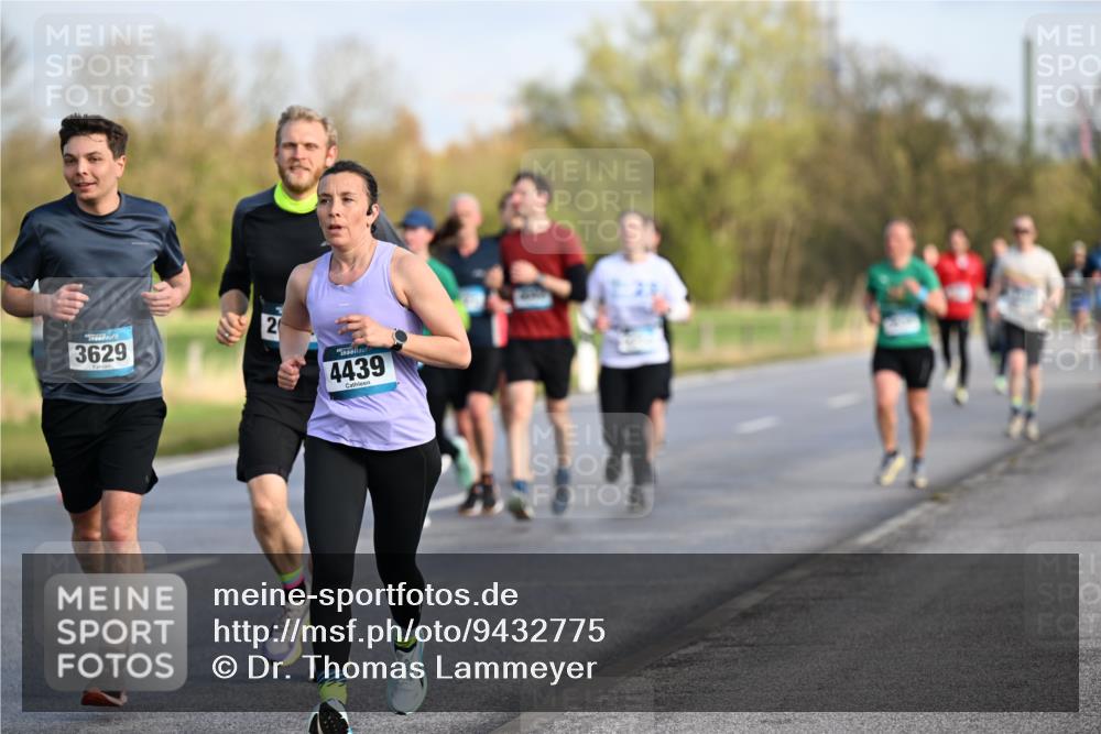 12.04.2026 - 45. Internationalen Wilhelmsburger Insellauf Dr. Thomas Lammeyer http://msf.ph/oto/9432775 12.04.2026 09:16:00 Laufen 3629, 20, 4439 meine-sportfotos.de