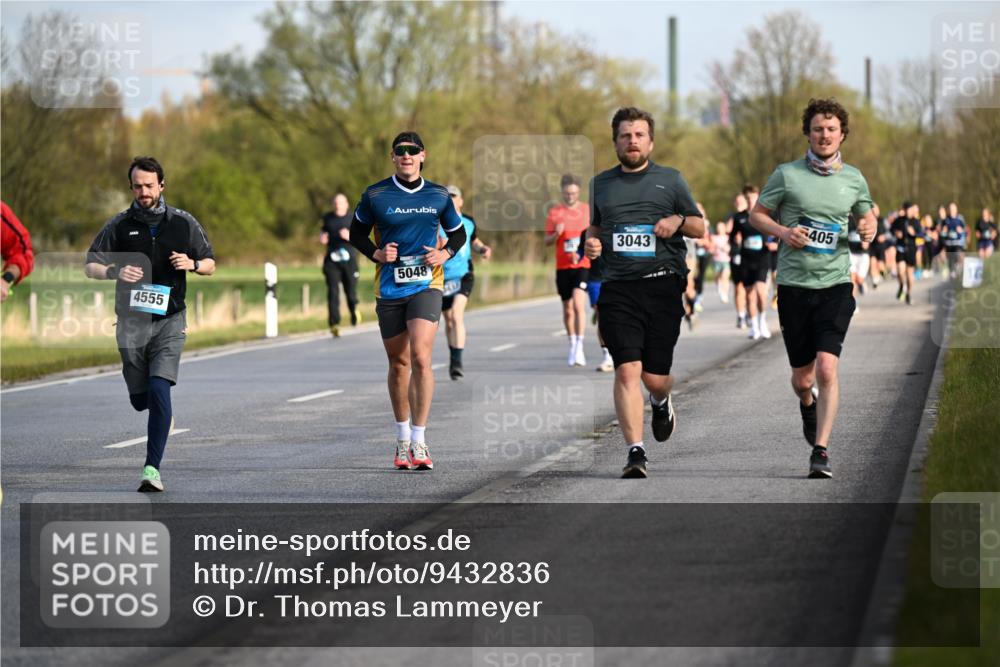 12.04.2026 - 45. Internationalen Wilhelmsburger Insellauf Dr. Thomas Lammeyer http://msf.ph/oto/9432836 12.04.2026 09:16:11 Laufen 4555, 5048, 3043, 405 meine-sportfotos.de