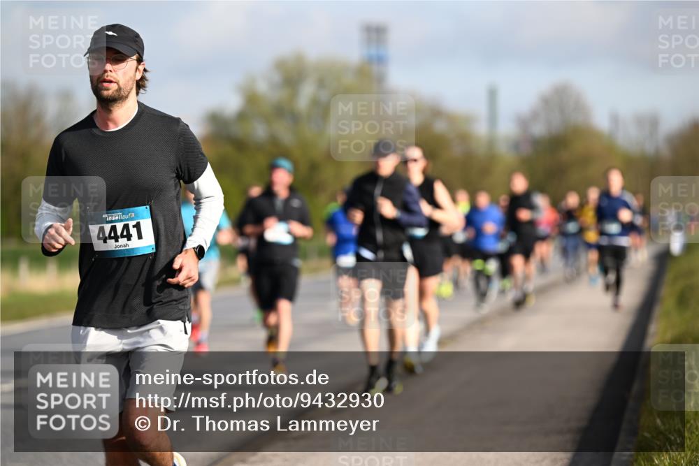 12.04.2026 - 45. Internationalen Wilhelmsburger Insellauf Dr. Thomas Lammeyer http://msf.ph/oto/9432930 12.04.2026 09:16:30 Laufen 4, 4441 meine-sportfotos.de