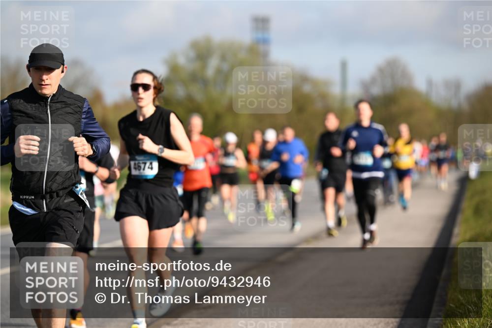 12.04.2026 - 45. Internationalen Wilhelmsburger Insellauf Dr. Thomas Lammeyer http://msf.ph/oto/9432946 12.04.2026 09:16:33 Laufen 4674 meine-sportfotos.de