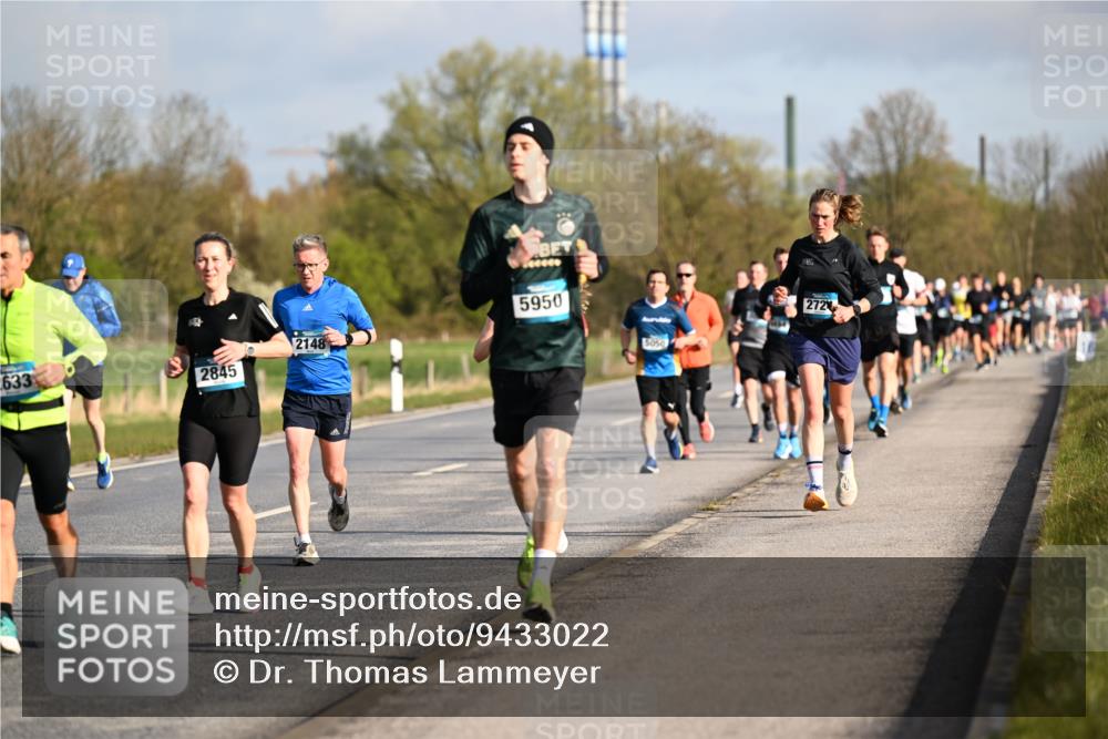 12.04.2026 - 45. Internationalen Wilhelmsburger Insellauf Dr. Thomas Lammeyer http://msf.ph/oto/9433022 12.04.2026 09:16:47 Laufen 2148, 633, 2845, 5950, 272, 5050 meine-sportfotos.de
