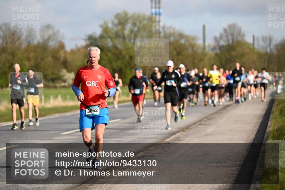 12.04.2026 - 45. Internationalen Wilhelmsburger Insellauf Dr. Thomas Lammeyer http://msf.ph/oto/9433130 12.04.2026 09:17:05 Laufen 3662 meine-sportfotos.de