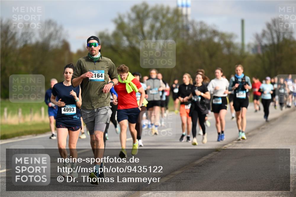 12.04.2026 - 45. Internationalen Wilhelmsburger Insellauf Dr. Thomas Lammeyer http://msf.ph/oto/9435122 12.04.2026 09:23:31 Laufen 4993, 164, 3541 meine-sportfotos.de