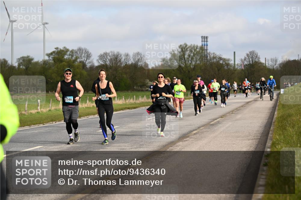 12.04.2026 - 45. Internationalen Wilhelmsburger Insellauf Dr. Thomas Lammeyer http://msf.ph/oto/9436340 12.04.2026 09:27:26 Laufen 2346, 2612, 3569, 2157 meine-sportfotos.de