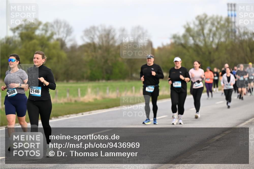 12.04.2026 - 45. Internationalen Wilhelmsburger Insellauf Dr. Thomas Lammeyer http://msf.ph/oto/9436969 12.04.2026 09:29:15 Laufen 3688, 2146, 2697 meine-sportfotos.de
