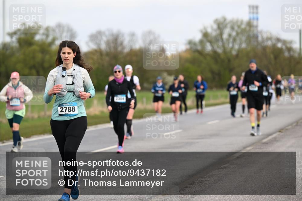 12.04.2026 - 45. Internationalen Wilhelmsburger Insellauf Dr. Thomas Lammeyer http://msf.ph/oto/9437182 12.04.2026 09:29:55 Laufen 2341, 2788 meine-sportfotos.de