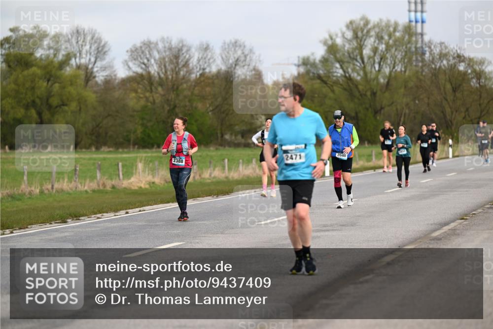 12.04.2026 - 45. Internationalen Wilhelmsburger Insellauf Dr. Thomas Lammeyer http://msf.ph/oto/9437409 12.04.2026 09:30:39 Laufen 2388, 2471, 2040, 2450 meine-sportfotos.de