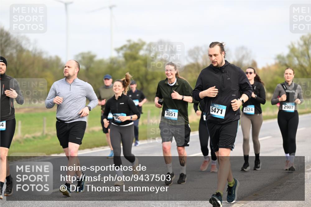 12.04.2026 - 45. Internationalen Wilhelmsburger Insellauf Dr. Thomas Lammeyer http://msf.ph/oto/9437503 12.04.2026 09:31:11 Laufen 4, 3051, 5471, 2907, 2524 meine-sportfotos.de
