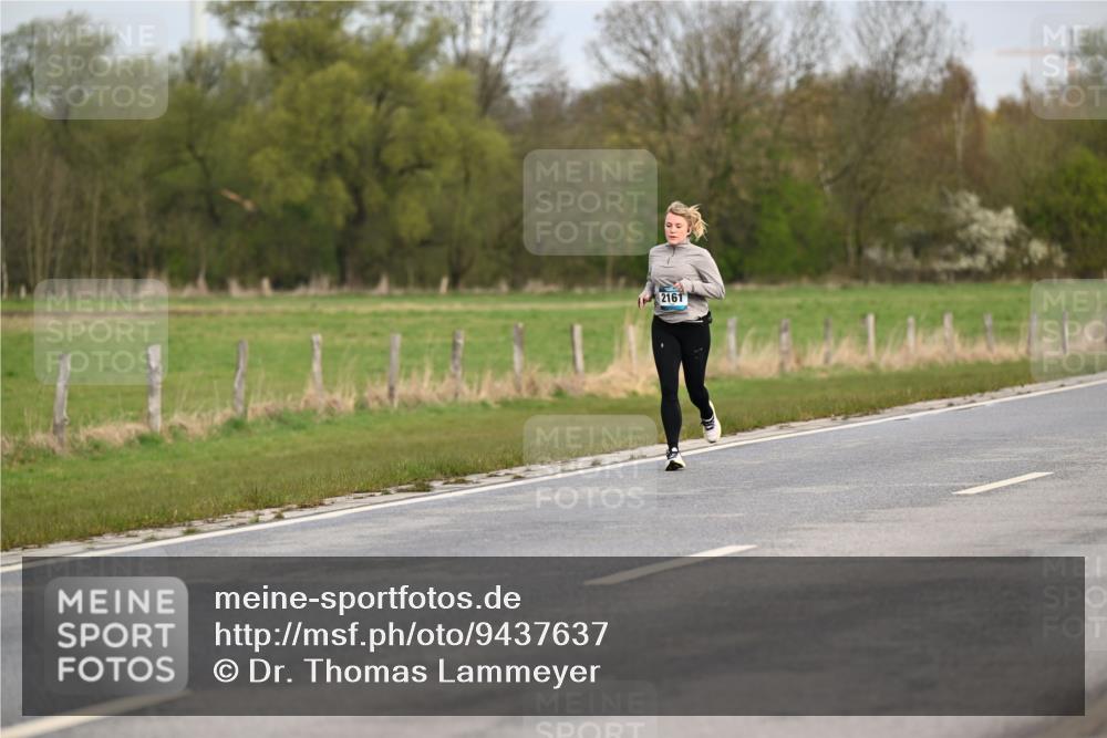 12.04.2026 - 45. Internationalen Wilhelmsburger Insellauf Dr. Thomas Lammeyer http://msf.ph/oto/9437637 12.04.2026 09:31:45 Laufen 2161 meine-sportfotos.de