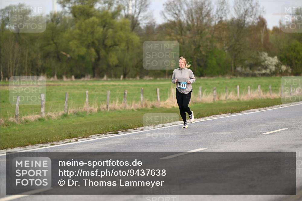 12.04.2026 - 45. Internationalen Wilhelmsburger Insellauf Dr. Thomas Lammeyer http://msf.ph/oto/9437638 12.04.2026 09:31:45 Laufen 2161 meine-sportfotos.de
