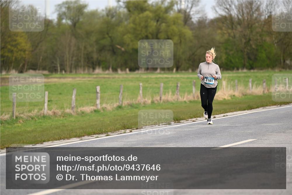 12.04.2026 - 45. Internationalen Wilhelmsburger Insellauf Dr. Thomas Lammeyer http://msf.ph/oto/9437646 12.04.2026 09:31:46 Laufen 2161 meine-sportfotos.de