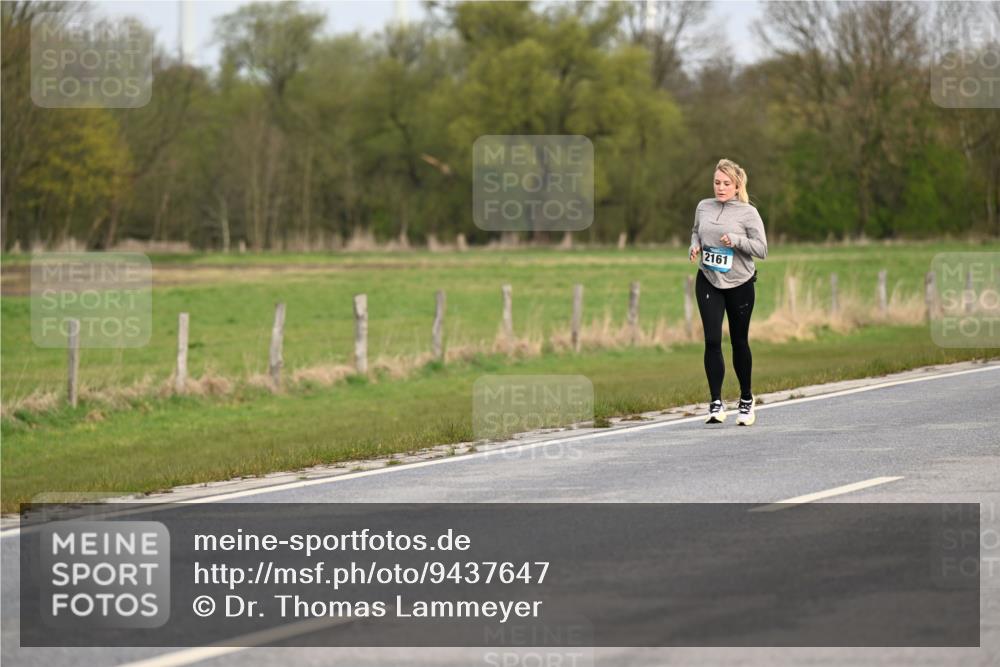 12.04.2026 - 45. Internationalen Wilhelmsburger Insellauf Dr. Thomas Lammeyer http://msf.ph/oto/9437647 12.04.2026 09:31:46 Laufen 2161 meine-sportfotos.de
