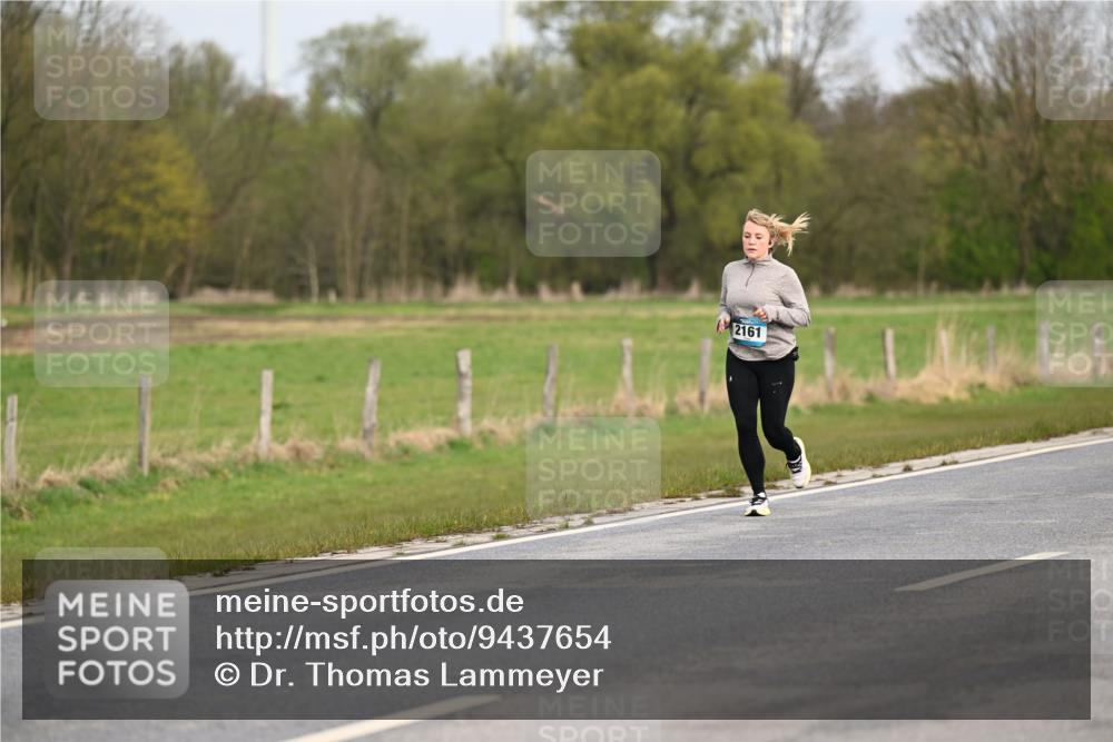 12.04.2026 - 45. Internationalen Wilhelmsburger Insellauf Dr. Thomas Lammeyer http://msf.ph/oto/9437654 12.04.2026 09:31:47 Laufen 2161 meine-sportfotos.de