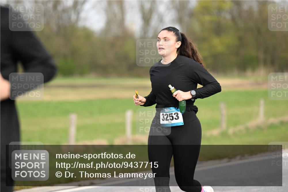 12.04.2026 - 45. Internationalen Wilhelmsburger Insellauf Dr. Thomas Lammeyer http://msf.ph/oto/9437715 12.04.2026 09:32:13 Laufen 3253 meine-sportfotos.de