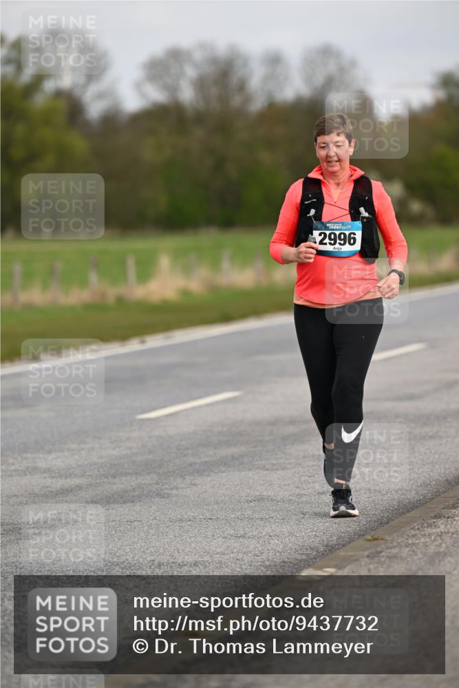 12.04.2026 - 45. Internationalen Wilhelmsburger Insellauf Dr. Thomas Lammeyer http://msf.ph/oto/9437732 12.04.2026 09:32:59 Laufen 2996 meine-sportfotos.de