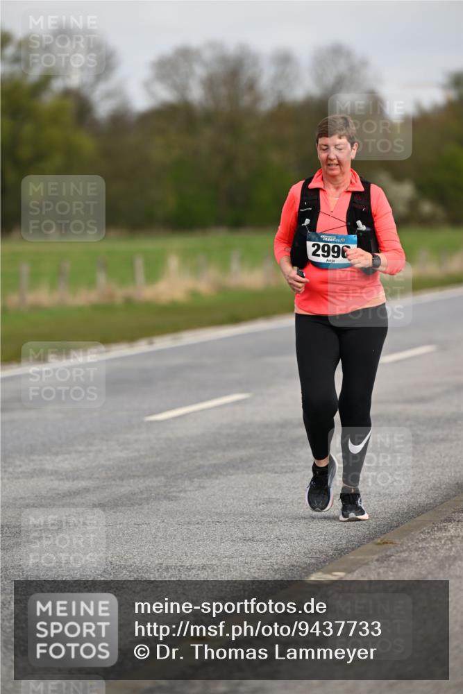 12.04.2026 - 45. Internationalen Wilhelmsburger Insellauf Dr. Thomas Lammeyer http://msf.ph/oto/9437733 12.04.2026 09:32:59 Laufen 2996 meine-sportfotos.de