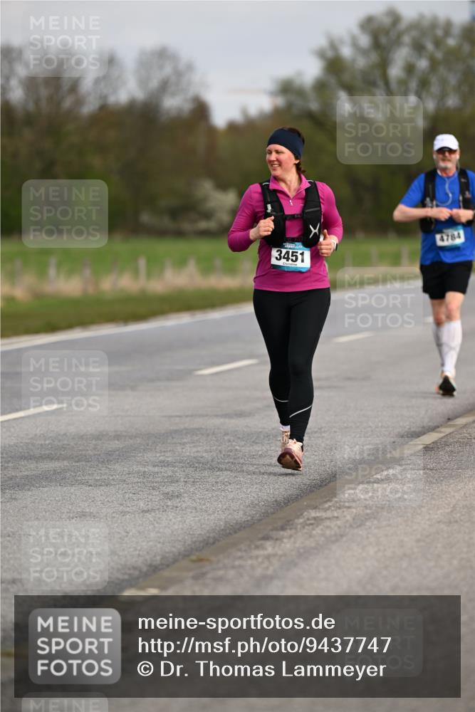 12.04.2026 - 45. Internationalen Wilhelmsburger Insellauf Dr. Thomas Lammeyer http://msf.ph/oto/9437747 12.04.2026 09:33:13 Laufen 4784, 3451 meine-sportfotos.de