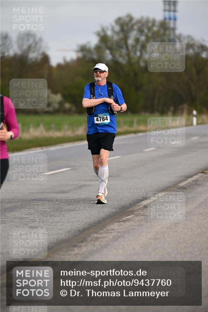 12.04.2026 - 45. Internationalen Wilhelmsburger Insellauf Dr. Thomas Lammeyer http://msf.ph/oto/9437760 12.04.2026 09:33:15 Laufen 4784 meine-sportfotos.de