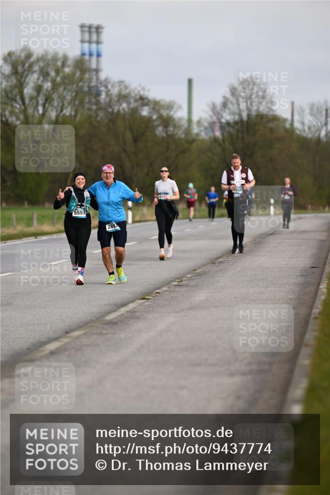 12.04.2026 - 45. Internationalen Wilhelmsburger Insellauf Dr. Thomas Lammeyer http://msf.ph/oto/9437774 12.04.2026 09:33:25 Laufen 5593, 2693, 4508 meine-sportfotos.de