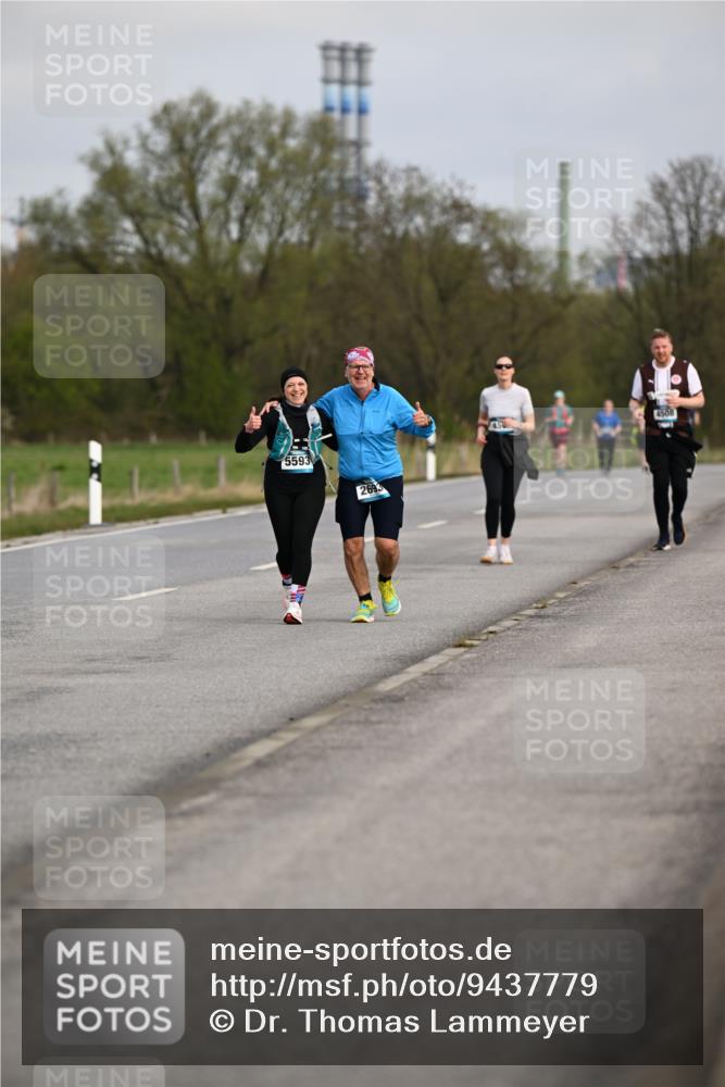 12.04.2026 - 45. Internationalen Wilhelmsburger Insellauf Dr. Thomas Lammeyer http://msf.ph/oto/9437779 12.04.2026 09:33:26 Laufen 5593, 2693, 4508 meine-sportfotos.de