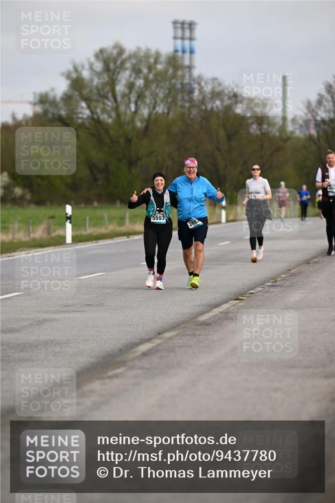 12.04.2026 - 45. Internationalen Wilhelmsburger Insellauf Dr. Thomas Lammeyer http://msf.ph/oto/9437780 12.04.2026 09:33:26 Laufen 5593, 2693, 450 meine-sportfotos.de