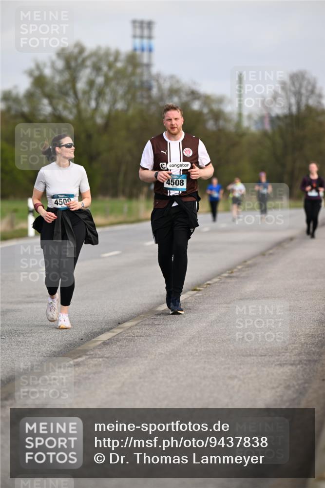 12.04.2026 - 45. Internationalen Wilhelmsburger Insellauf Dr. Thomas Lammeyer http://msf.ph/oto/9437838 12.04.2026 09:33:38 Laufen 4500, 4508 meine-sportfotos.de