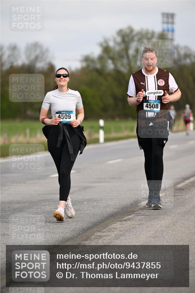 12.04.2026 - 45. Internationalen Wilhelmsburger Insellauf Dr. Thomas Lammeyer http://msf.ph/oto/9437855 12.04.2026 09:33:41 Laufen 4509, 4508 meine-sportfotos.de