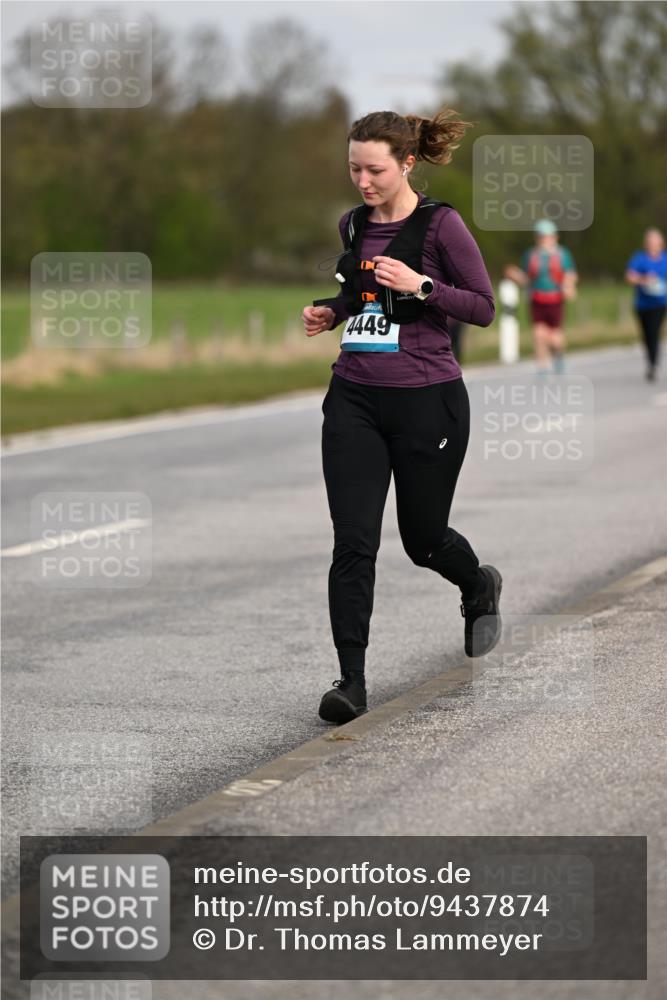 12.04.2026 - 45. Internationalen Wilhelmsburger Insellauf Dr. Thomas Lammeyer http://msf.ph/oto/9437874 12.04.2026 09:33:58 Laufen 4449 meine-sportfotos.de