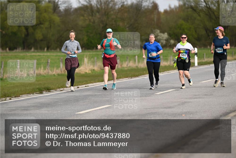 12.04.2026 - 45. Internationalen Wilhelmsburger Insellauf Dr. Thomas Lammeyer http://msf.ph/oto/9437880 12.04.2026 09:34:08 Laufen 4685, 46, 3457, 2904 meine-sportfotos.de