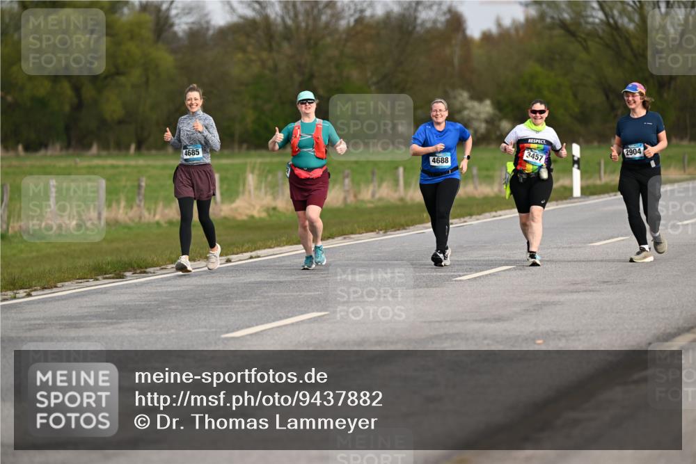 12.04.2026 - 45. Internationalen Wilhelmsburger Insellauf Dr. Thomas Lammeyer http://msf.ph/oto/9437882 12.04.2026 09:34:08 Laufen 4685, 4688, 3457, 2904 meine-sportfotos.de