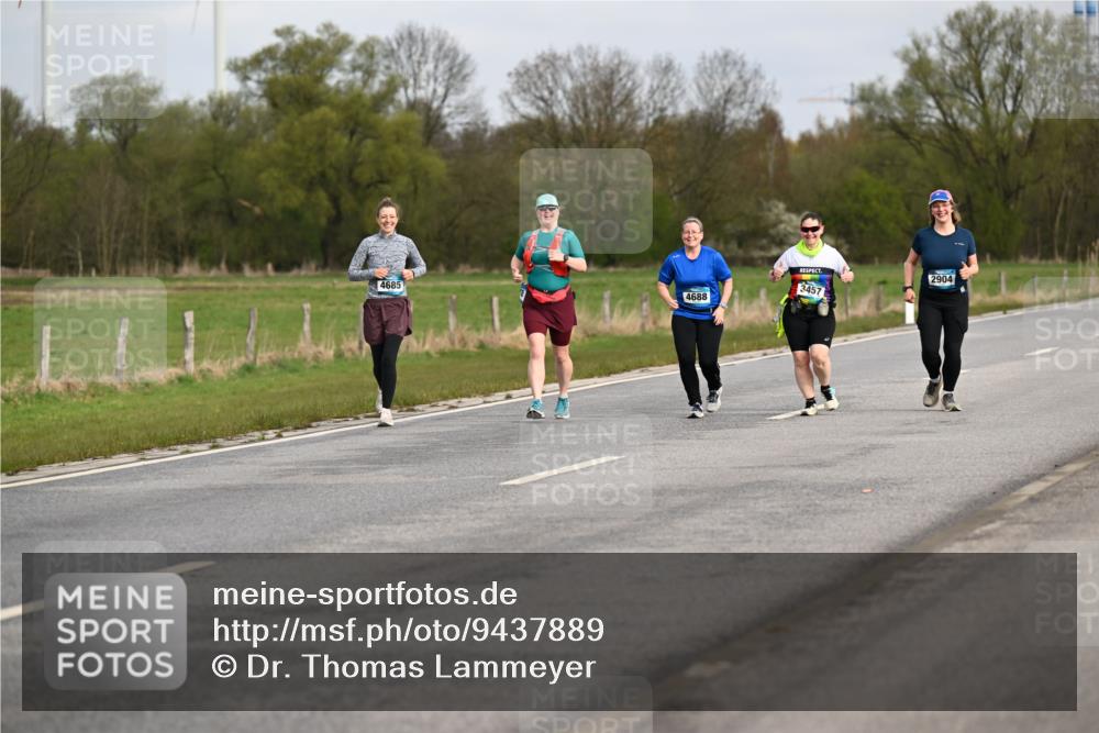12.04.2026 - 45. Internationalen Wilhelmsburger Insellauf Dr. Thomas Lammeyer http://msf.ph/oto/9437889 12.04.2026 09:34:10 Laufen 3457 meine-sportfotos.de
