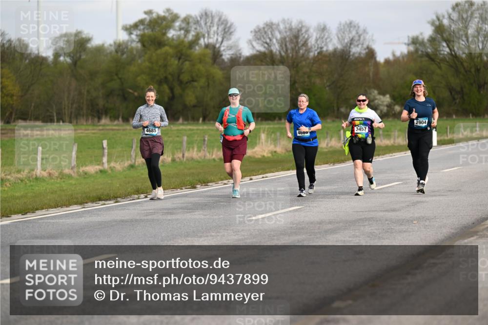12.04.2026 - 45. Internationalen Wilhelmsburger Insellauf Dr. Thomas Lammeyer http://msf.ph/oto/9437899 12.04.2026 09:34:11 Laufen 4685, 4600, 3457, 2904 meine-sportfotos.de