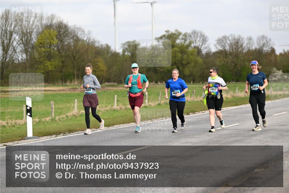 12.04.2026 - 45. Internationalen Wilhelmsburger Insellauf Dr. Thomas Lammeyer http://msf.ph/oto/9437923 12.04.2026 09:34:15 Laufen 4685, 4628, 3457, 2904 meine-sportfotos.de