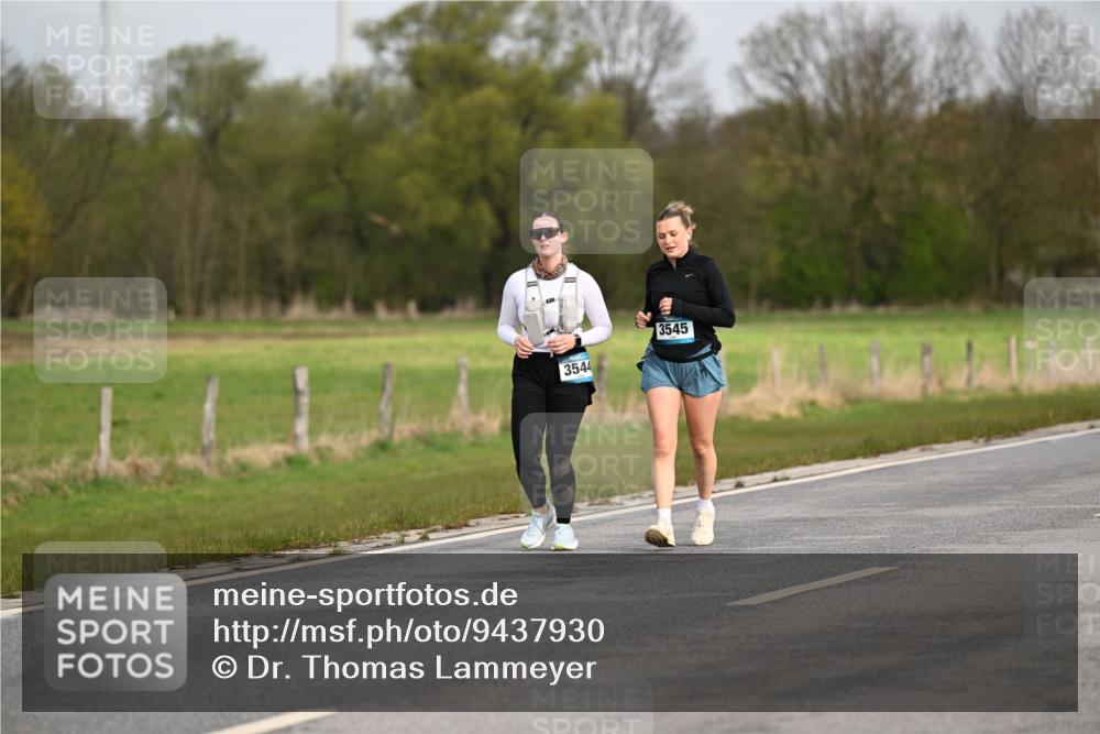 12.04.2026 - 45. Internationalen Wilhelmsburger Insellauf Dr. Thomas Lammeyer http://msf.ph/oto/9437930 12.04.2026 09:35:22 Laufen 3544, 3545 meine-sportfotos.de