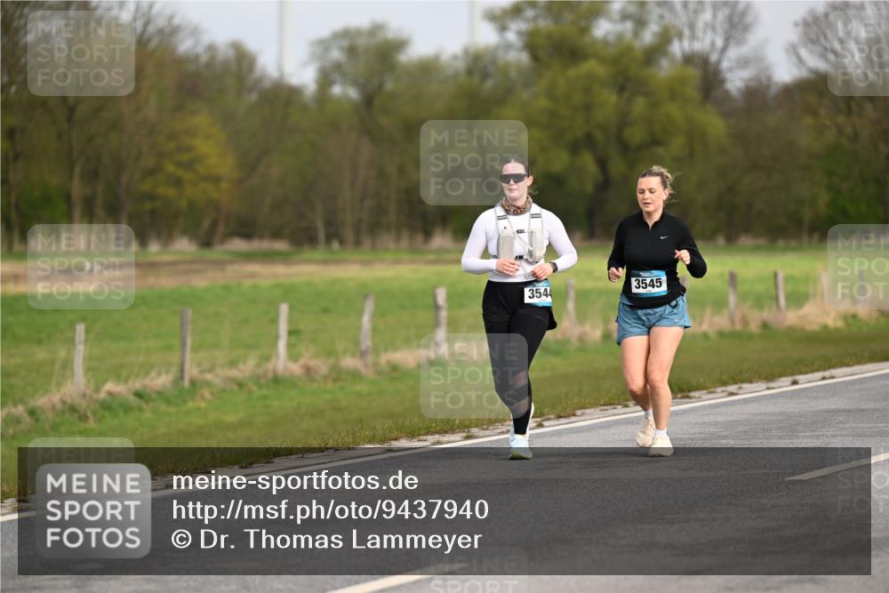 12.04.2026 - 45. Internationalen Wilhelmsburger Insellauf Dr. Thomas Lammeyer http://msf.ph/oto/9437940 12.04.2026 09:35:23 Laufen 3545, 3544 meine-sportfotos.de