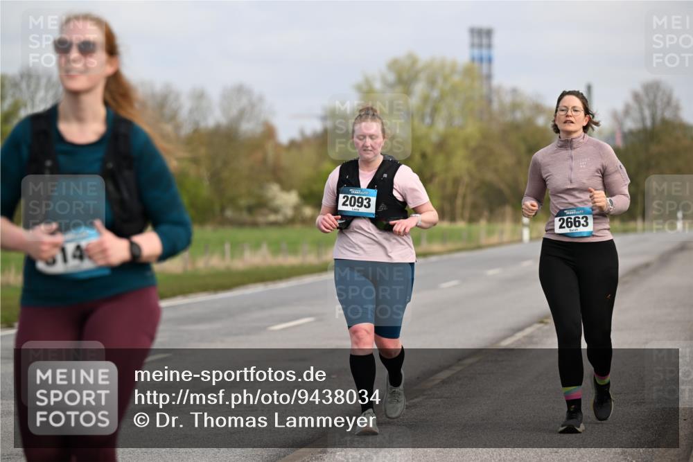 12.04.2026 - 45. Internationalen Wilhelmsburger Insellauf Dr. Thomas Lammeyer http://msf.ph/oto/9438034 12.04.2026 09:36:19 Laufen 2093, 2663 meine-sportfotos.de