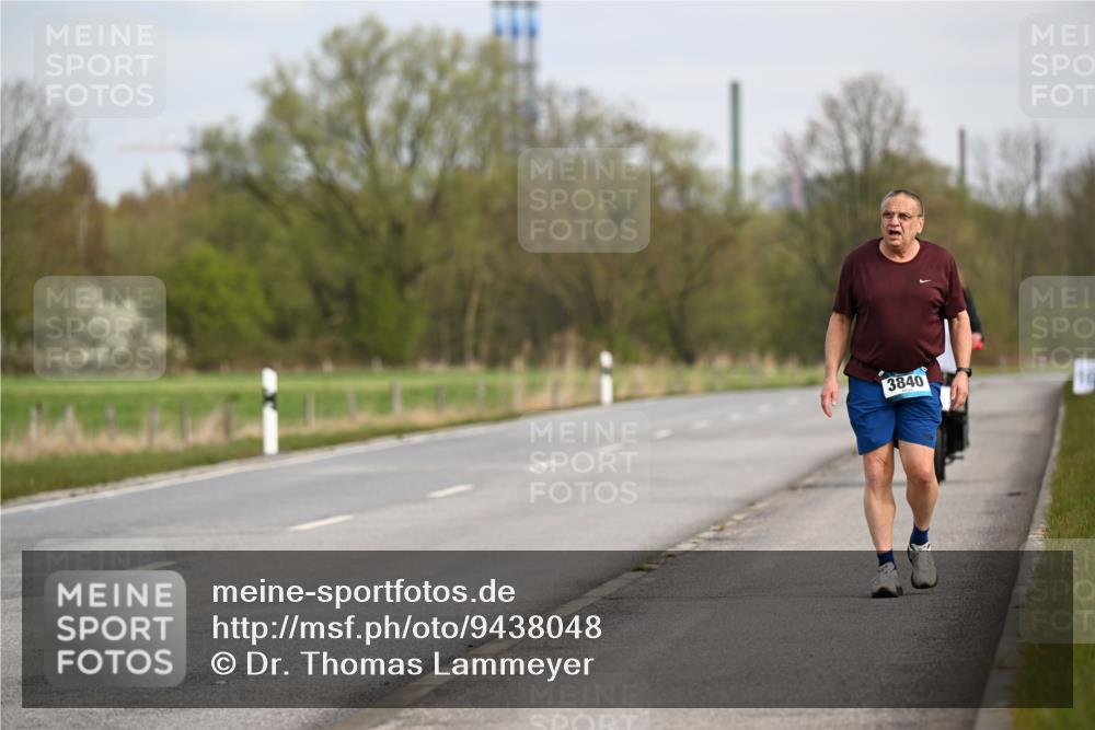 12.04.2026 - 45. Internationalen Wilhelmsburger Insellauf Dr. Thomas Lammeyer http://msf.ph/oto/9438048 12.04.2026 09:37:19 Laufen 3840, 16 meine-sportfotos.de