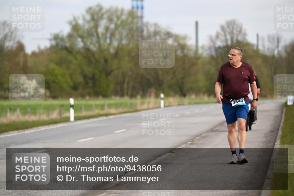 12.04.2026 - 45. Internationalen Wilhelmsburger Insellauf Dr. Thomas Lammeyer http://msf.ph/oto/9438056 12.04.2026 09:37:21 Laufen 3840 meine-sportfotos.de